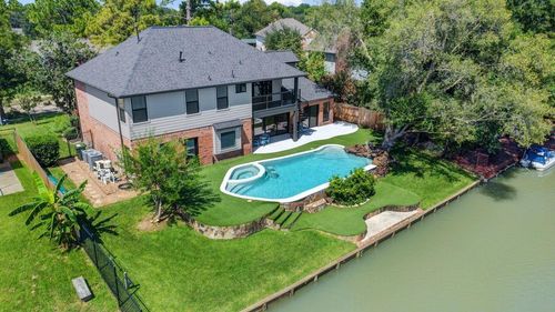 14027 Ragus Lake Dr, Sugar Land, TX, 77498-2483 | Card Image