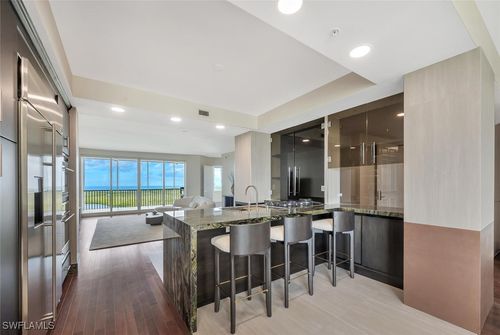 1605-275 Indies Way, NAPLES, FL, 34110-6531 | Card Image