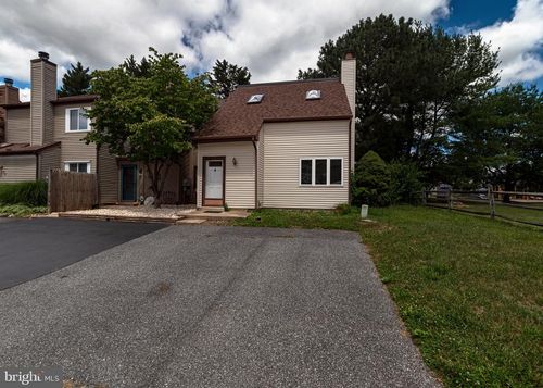 59 Valley Cir, NEWARK, DE, 19711-6786 | Card Image