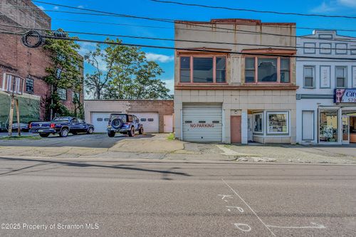 515 Wyoming Ave, Scranton, PA, 18509-3013 | Card Image