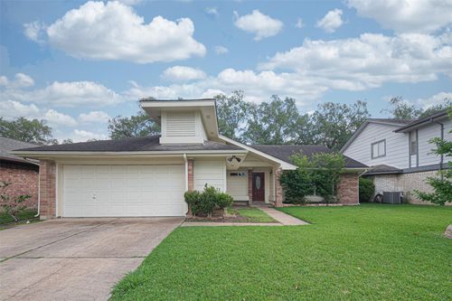 3219 The Highlands Dr, Sugar Land, TX, 77478-4265 | Card Image
