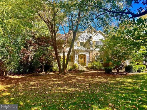 1695 Huntingdon Rd, HUNTINGDON VALLEY, PA, 19006-4412 | Card Image