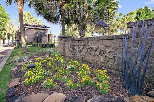 3040 Isle Of Palms Dr W, Mobile, AL, 36695-2576 | Card Image