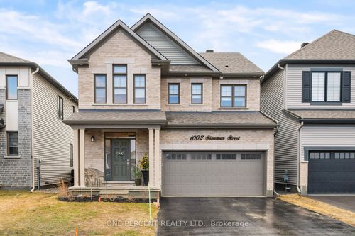 1002 Showman Street, Stittsville - Munster - Richmond, ON, K0A2Z0 | Card Image