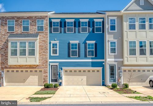 8375 Amber Beacon Cir, MILLERSVILLE, MD, 21108-2049 | Card Image