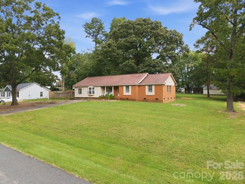 205 Pine Ct, China Grove, NC, 28023-8519 | Card Image