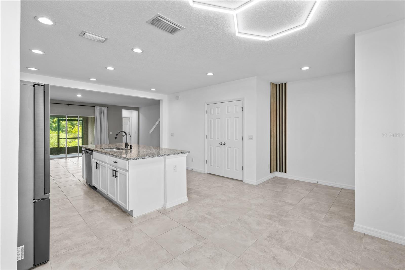 Residential Lease in DAVENPORT 5