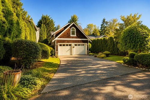 11612 Ne 107th Ln, Kirkland, WA, 98033-5030 | Card Image