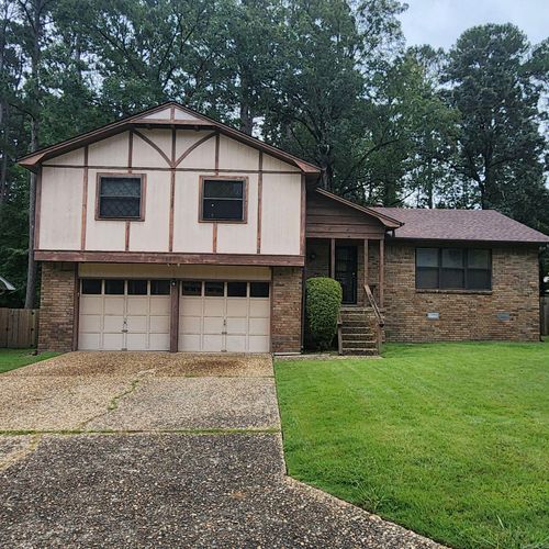12007 Lemoncrest Ln, Little Rock, AR, 72210-6909 | Card Image