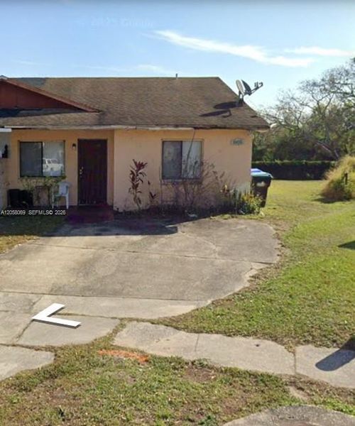 1917 Dardanelle Dr, Orlando, FL, 32808-5156 | Card Image