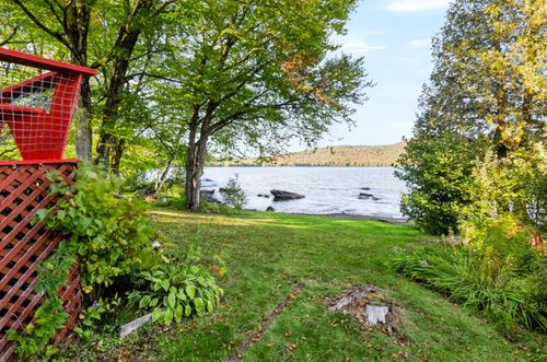 994 West Echo Lake Road, Charleston, VT, 05833 | Card Image