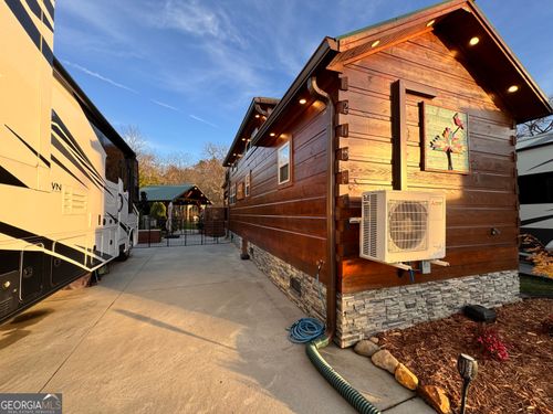 215-453 Gold Nugget Ln, Blairsville, GA, 30512-3583 | Card Image