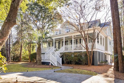 1770 Omni Blvd, Mount Pleasant, SC, 29466-9233 | Card Image