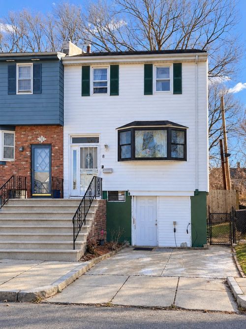 8 Ralston Rd, Boston, MA, 02136 | Card Image