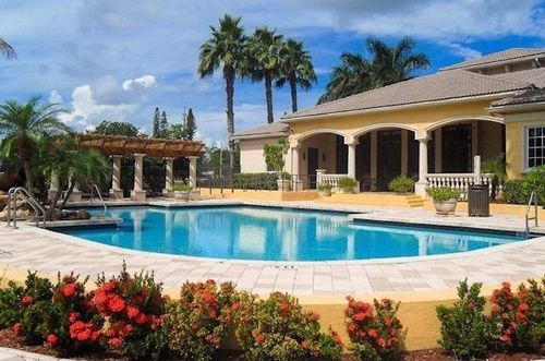 210-5600 N Flagler Dr, West Palm Beach, FL, 33407-2648 | Card Image