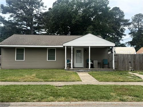 1010 Bowden Avenue, Chesapeake, VA, 23323 | Card Image