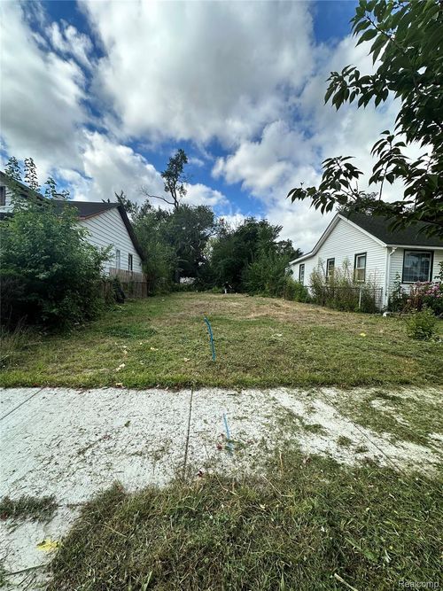 2105 Morris Avenue, Lincoln Park, MI, 48146 | Card Image