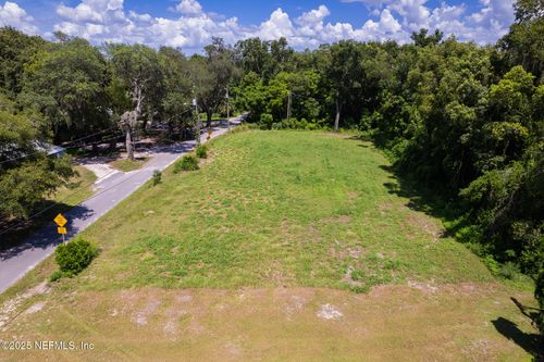 1009 Clemons Ln, Crescent City, FL, 32112-2015 | Card Image