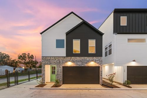 4754 Martin Hill St, Houston, TX, 77001 | Card Image