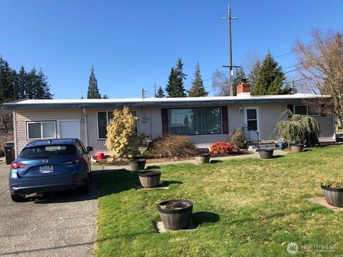 b-8406 9th Ave Se, Everett, WA, 98208-2014 | Card Image