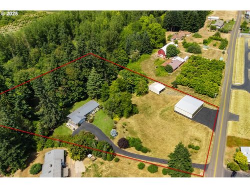 29497 S Meridian Rd, Hubbard, OR, 97032-9436 | Card Image