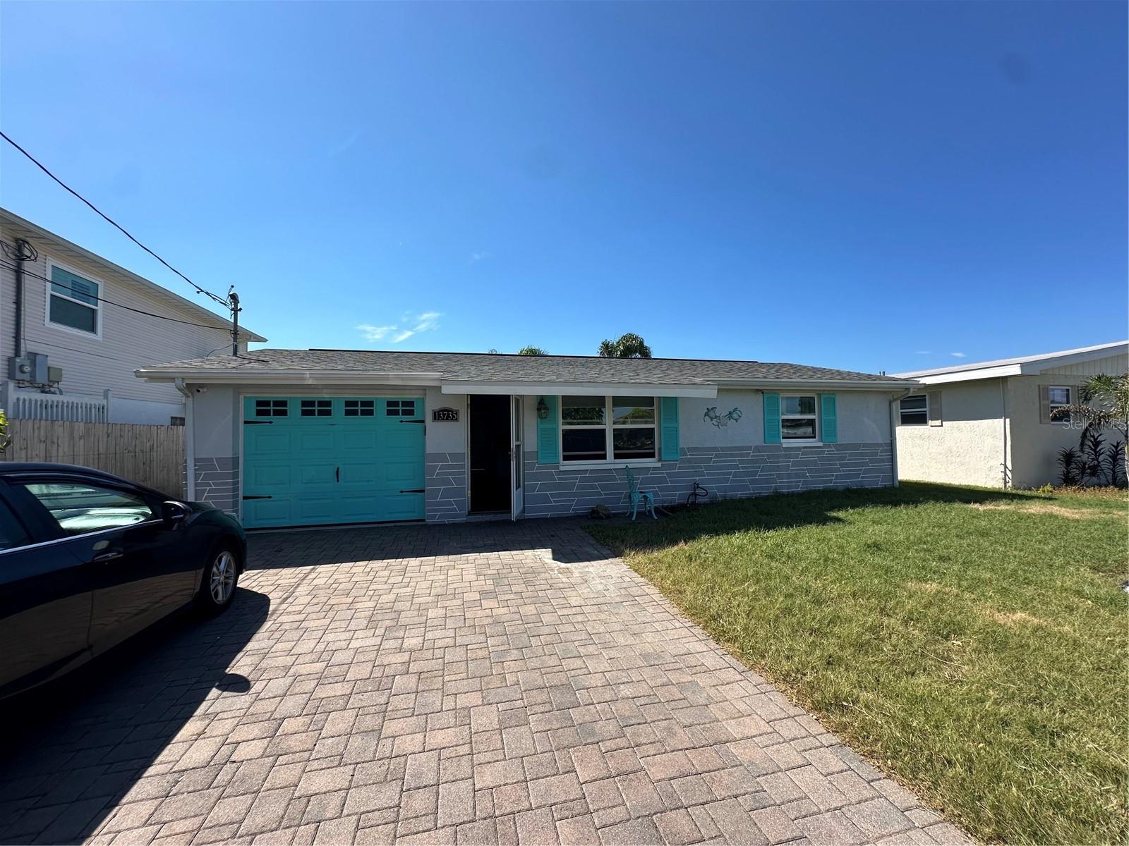 Coco Ave, Hudson, FL 34667