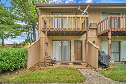 4-60 Aspen Colony, Fox Lake, IL, 60020 | Card Image