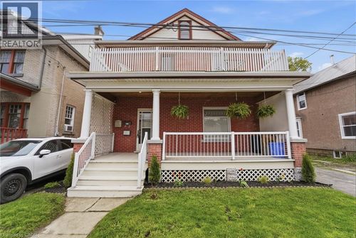 15 Avenue Place, Welland, ON, L3B4B2 | Card Image