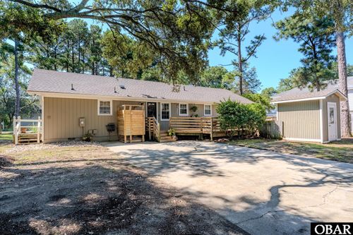 520 W Landing Dr, Kill Devil Hills, NC, 27948-8445 | Card Image
