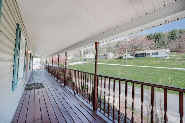 260 Ben Franklin Rd N, House other with 3 bedrooms, 3 bathrooms and 2 parking in Indiana PA | Image 5