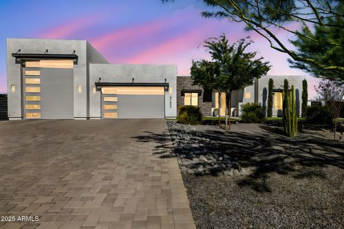 37239 N 11th Ave, Phoenix, AZ, 85086-7801 | Card Image