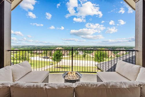 12731 Bella Roma Dr, Fort Worth, TX, 76126-4967 | Card Image
