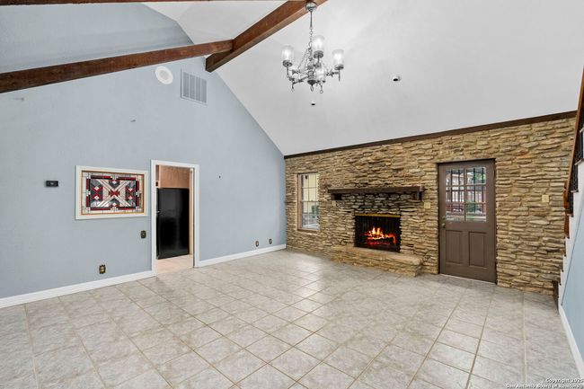 7835 Wild Eagle Rd, House other with 5 bedrooms, 3 bathrooms and null parking in San Antonio TX | Image 8
