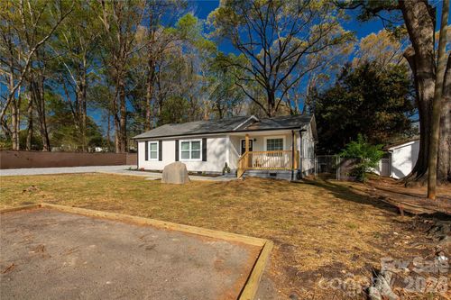 2862 Greenwood Rd, Rock Hill, SC, 29730-6613 | Card Image