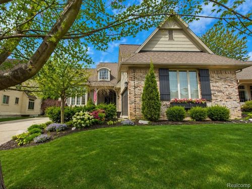 4592 Leblanc Ct, Brighton, MI, 48116-4769 | Card Image