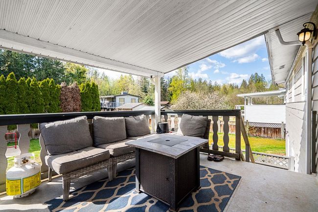 7987 Osprey Street, House other with 5 bedrooms, 2 bathrooms and 1 parking in Mission BC | Image 17