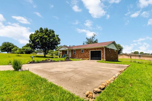 1231 N Highway 127, Russell Springs, KY, 42642-9502 | Card Image
