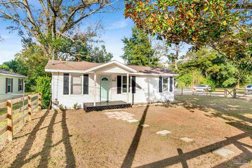2402 W Blount St, Pensacola, FL, 32505-6414 | Card Image