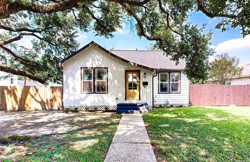 1956 Santa Rosa St, Houston, TX, 77023-2533 | Card Image