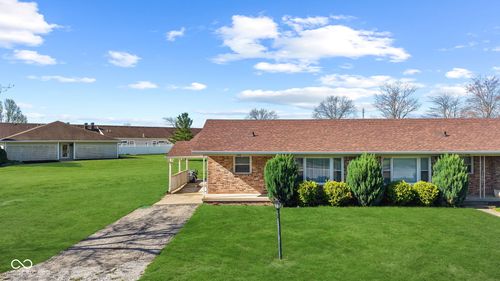 296 Heritage Dr, Danville, IN, 46122-1404 | Card Image