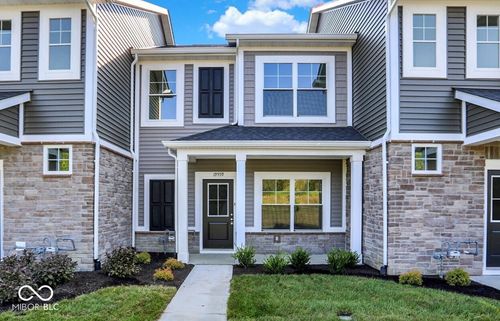 19559 Grassy Branch Rd, Westfield, IN, 46074-9694 | Card Image