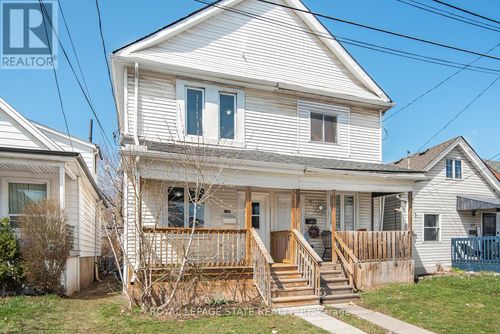 115 Robins Avenue, Hamilton (Crown Point), ON, L8H4N5 | Card Image