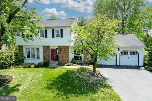 154 Plowshare Rd, West Norriton, PA, 19403-2627 | Card Image