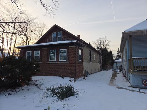 2219 Market St, Blue Island, IL, 60406-2961 | Card Image