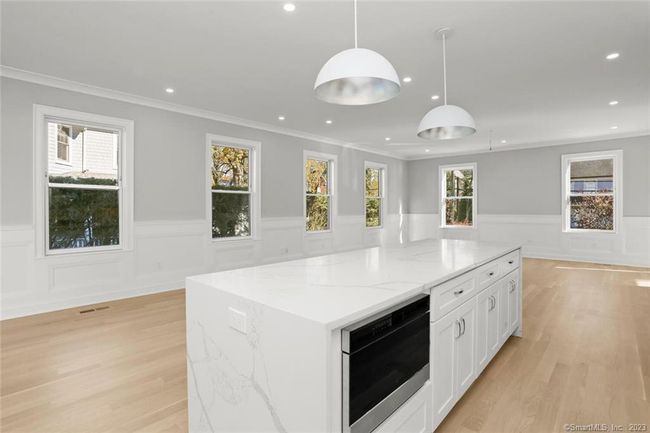 26 Sinawoy Rd, House other with 4 bedrooms, 5 bathrooms and 3 parking in Cos Cob CT | Image 5