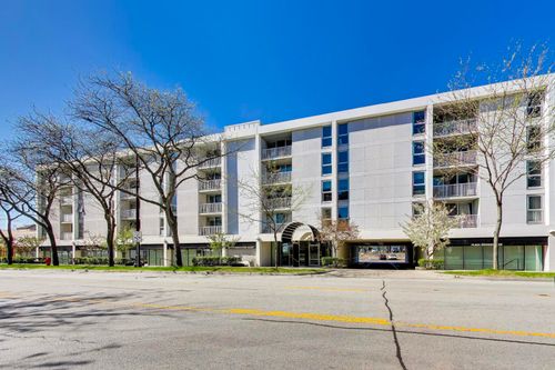 213-1625 Sheridan Rd, Wilmette, IL, 60091-1817 | Card Image