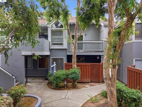 4664 Devonshire Cmn, Fremont, CA, 94536 | Card Image