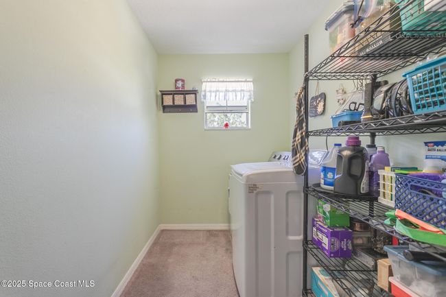 Laundry Room | Image 15