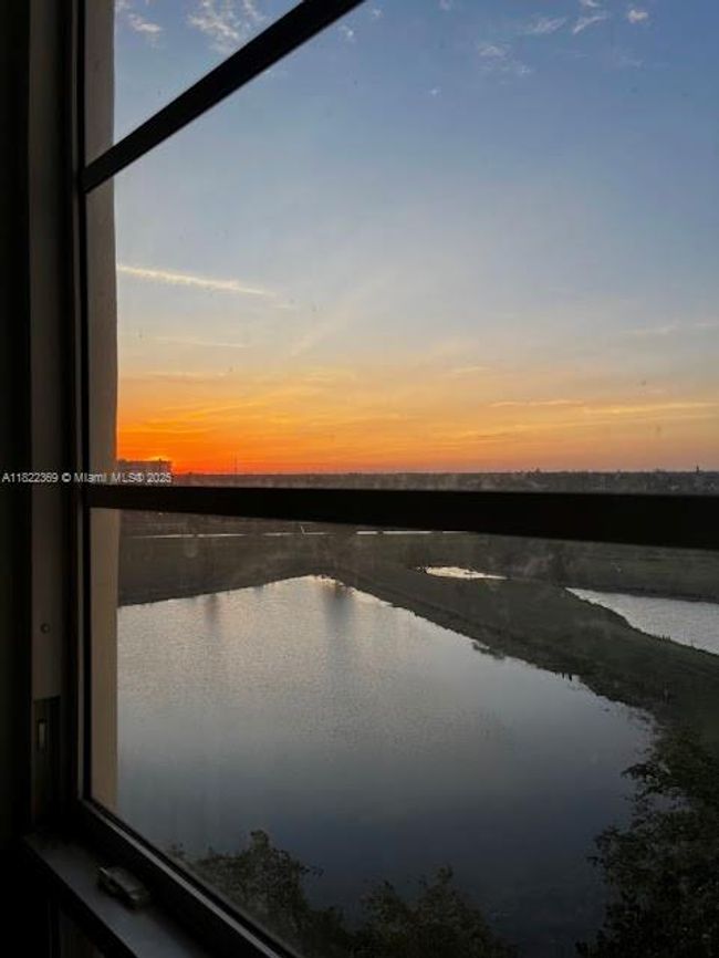 APT-807 - 3090 N Course Dr, Condo with 3 bedrooms, 3 bathrooms and null parking in Pompano Beach FL | Image 43