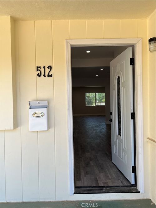 512 N Lazard, San Fernando, CA, 91340 | Card Image